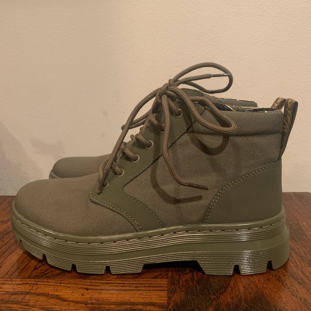Dr. Martens BONNY II Boots ✨